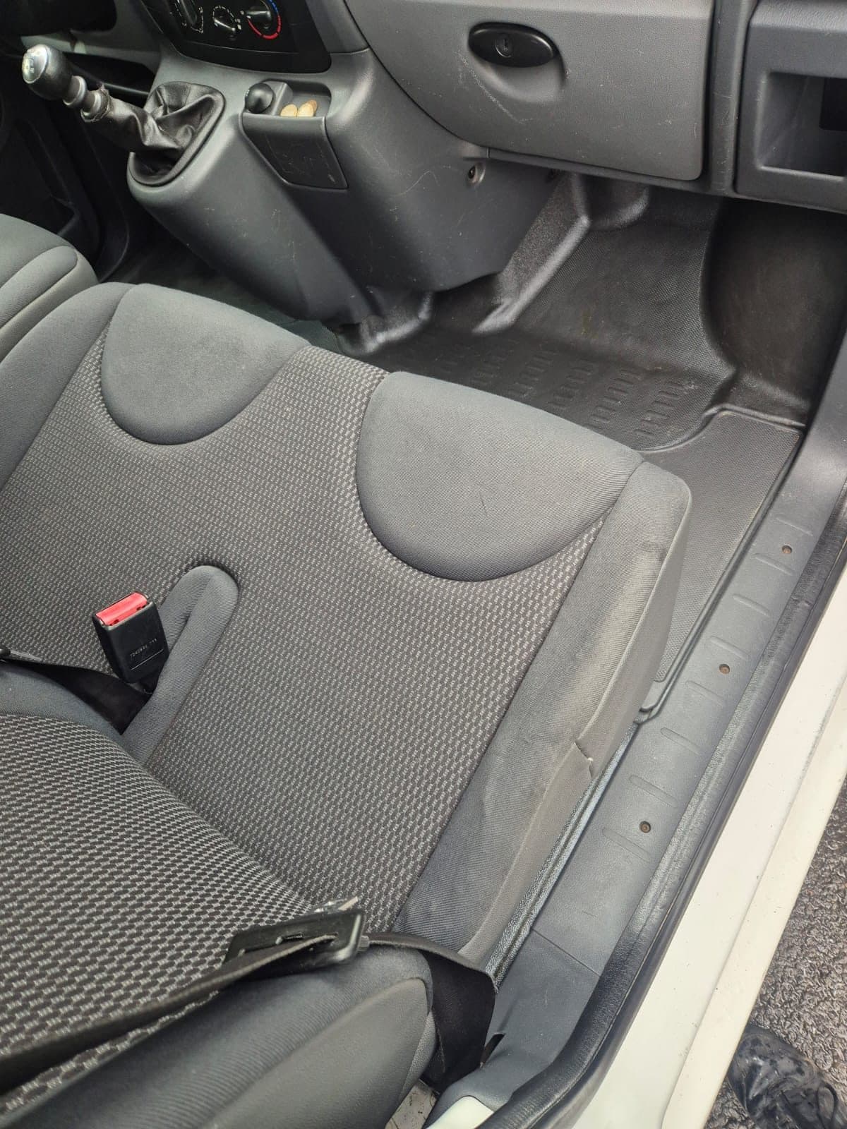 Après - Détachage siège tissu