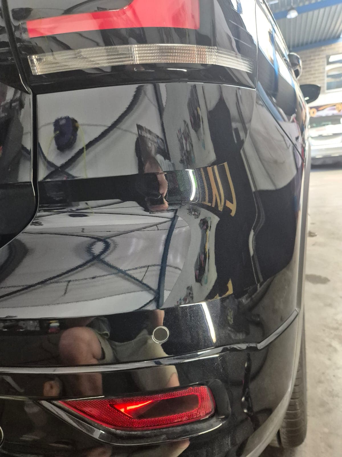 Après - Polissage complet Peugeot 407